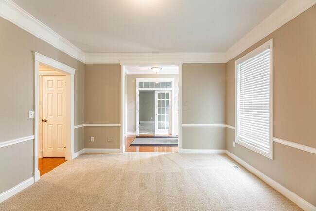 Foto del edificio - 4930 Brooksview Cir