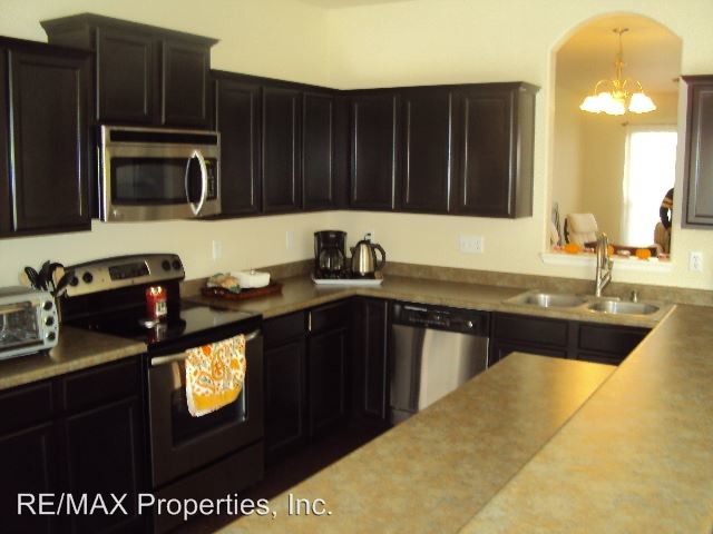 Building Photo - 4816 Condor Creek Pt