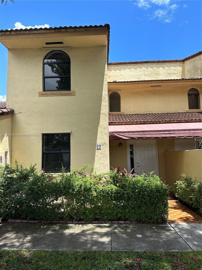 Building Photo - 2050 SW 122nd Ave