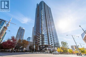 Building Photo - 4301-15-PH15 Fort York Blvd