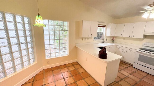 Foto del edificio - 12263 SW 144th Terrace