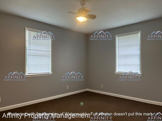 Building Photo - 3 br, 1 bath House - 1523 Macgillicuddy Dr