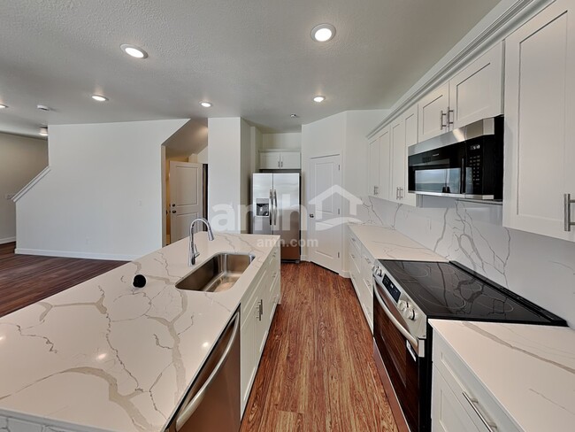 Building Photo - 8973 S John Annie Ln