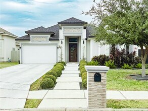 Building Photo - 17 N 36th St