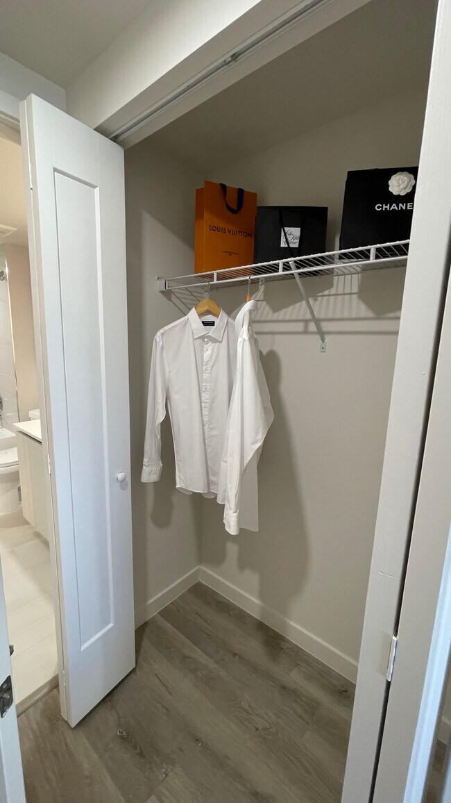 Foto del edificio - 442 NE 1st Ave