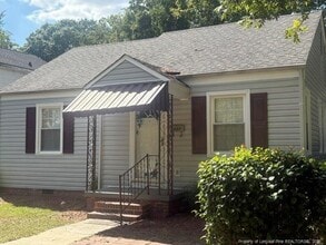 Building Photo - 1607 N Cedar St
