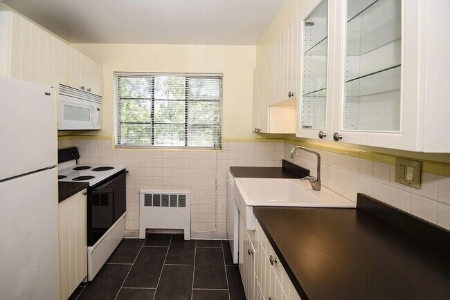 Foto del edificio - 6005 Dryden Ave