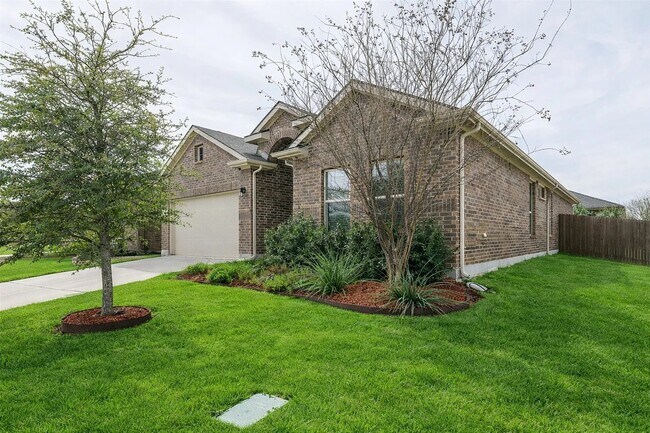 Building Photo - 9125 Highland Orchard Dr