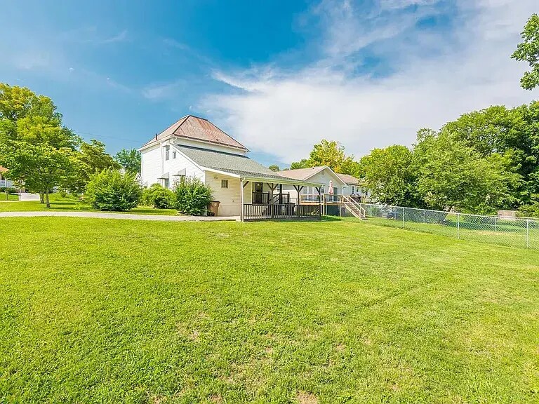 2100 Cecil Ave Knoxville, TN 37917 Alquileres en Knoxville, TN