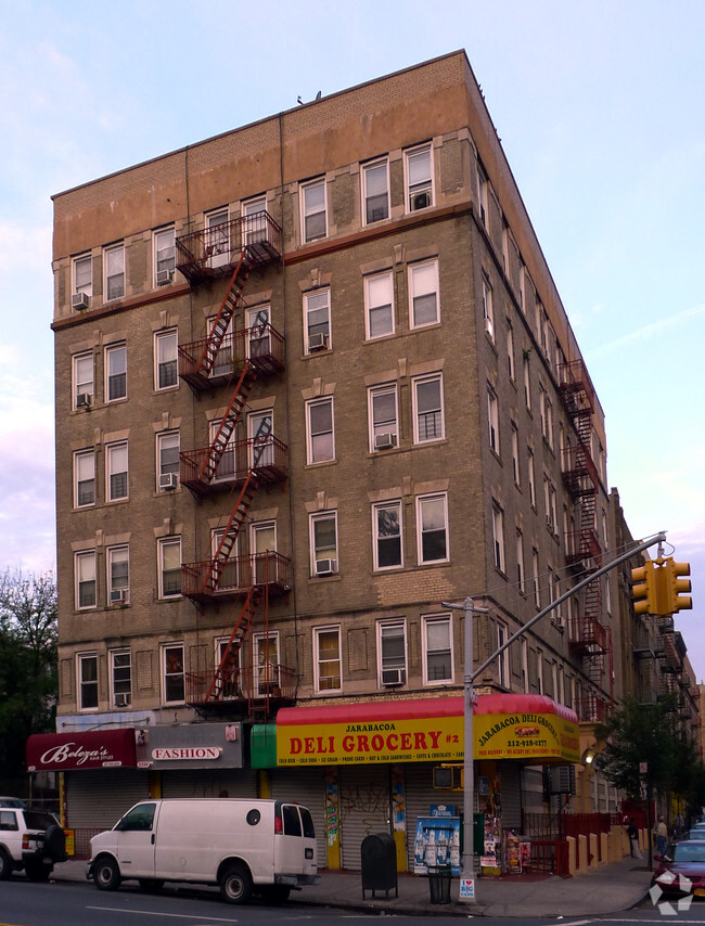 Foto del edificio - 2296 Amsterdam Ave