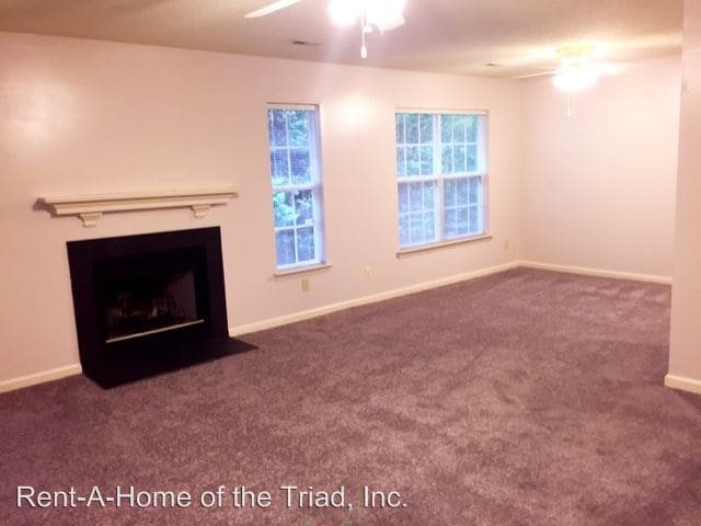 Building Photo - 25 Meadowood Glen Way