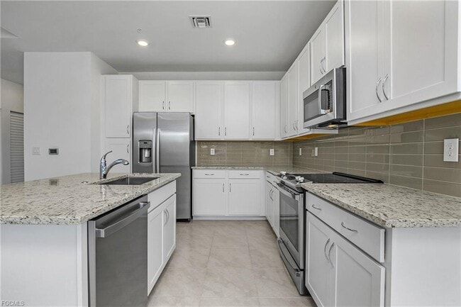 Foto del edificio - 26410 Coco Cay Cir