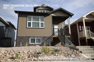 Building Photo - 106 Sunridge Blvd W
