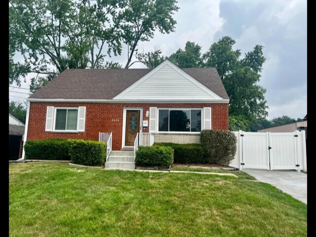 Building Photo - 3636 Vernier Dr