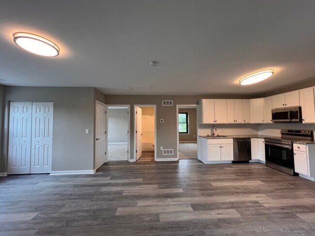 Foto del edificio - Brand New 2 bedroom Apartment in Parkland School District!