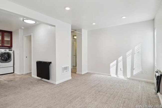 Building Photo - Upgraded Studio Condo For Rent - in San Ca...