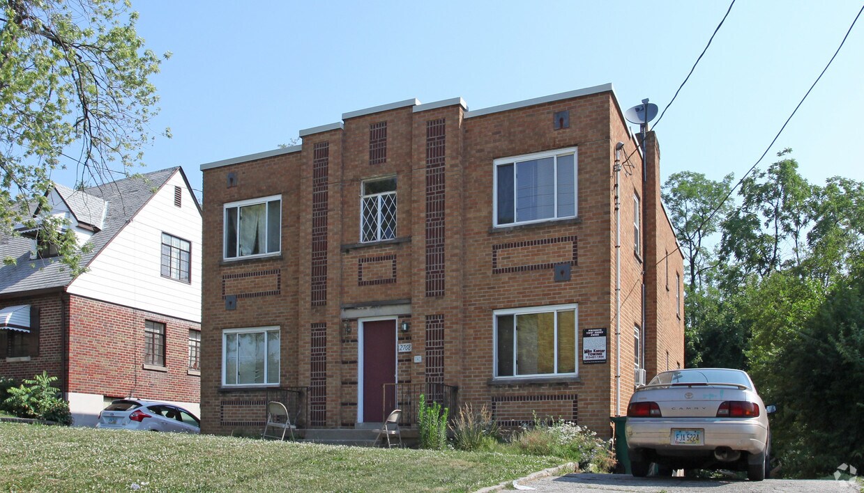 Foto del edificio - 2768 Queen City Ave
