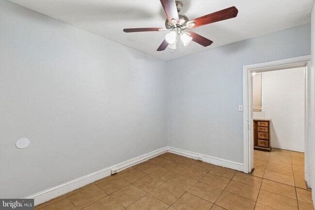 Foto del edificio - 2236 N Bouvier St