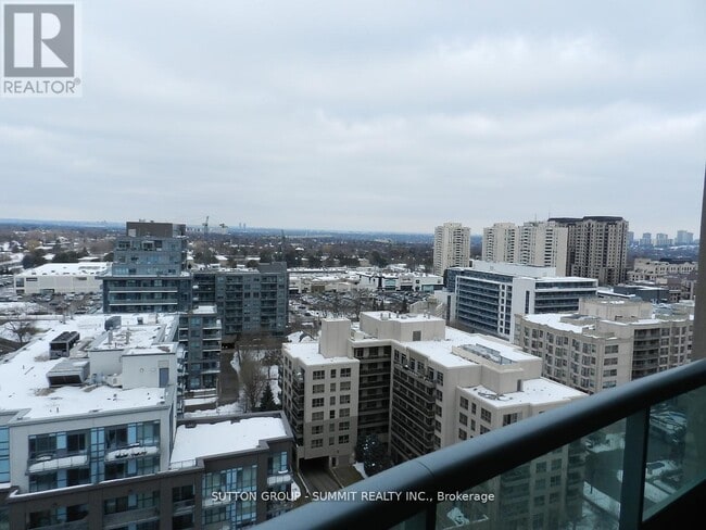 Photo du bâtiment - 17 Barberry Pl