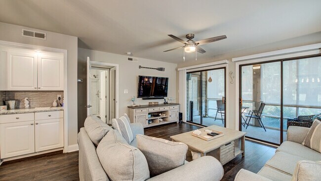 Building Photo - 159 Weehawka Way