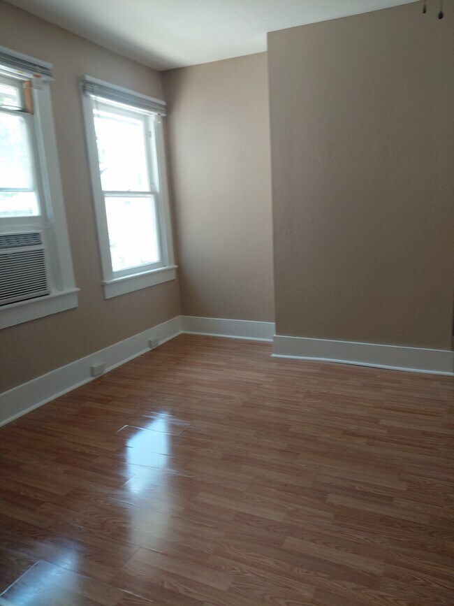 Foto del edificio - 805 Hunter St