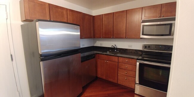 Foto del edificio - 222 E Pearson St