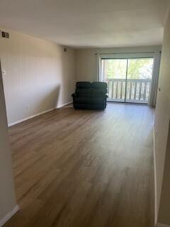 Foto del edificio - 1245 S Maple Rd