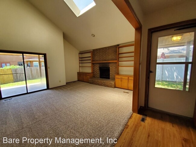 Building Photo - 2 br, 2 bath House - 212 Willow Branch Road