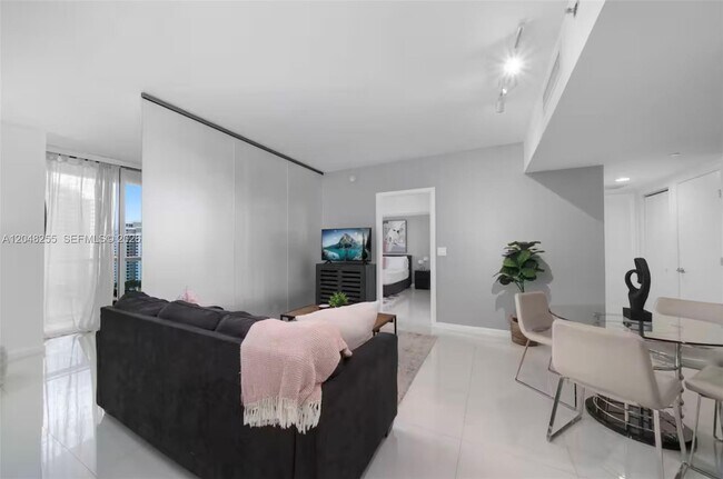 Foto del edificio - 485 Brickell Ave