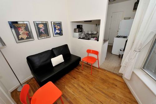 Foto del edificio - 457 W 36th St
