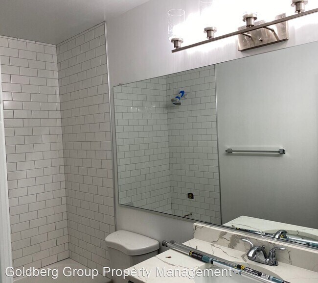Building Photo - 2 br, 2 bath House - 8111 Needwood Rd Apt 204