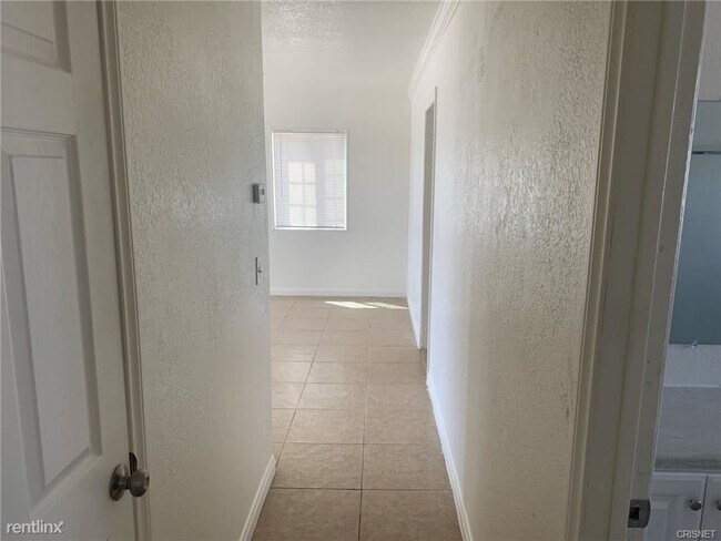 Foto del edificio - 2 br, 1 bath House - 42703 7th St E