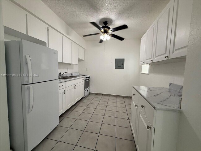 Foto del edificio - 7550 NW 2nd Terrace