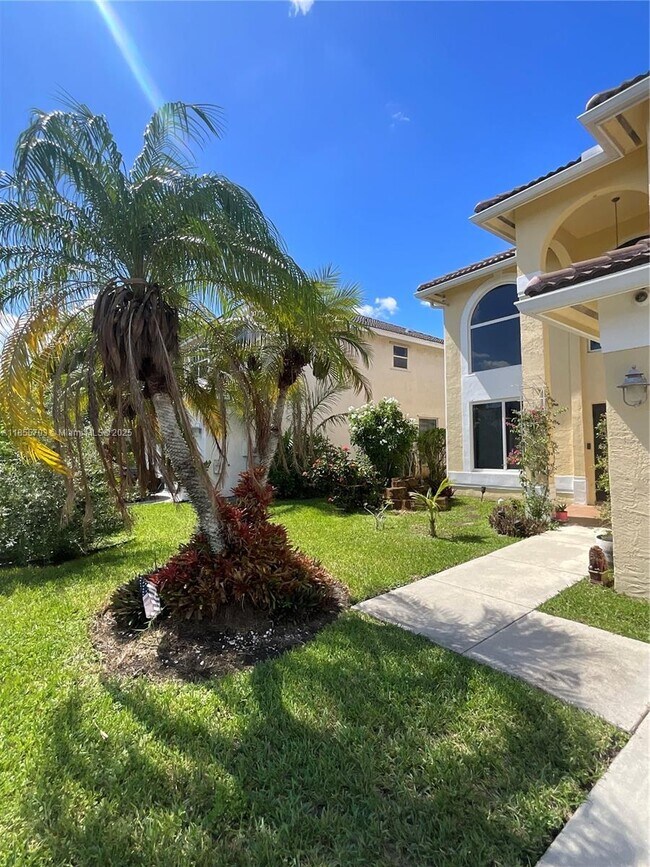 Foto del edificio - 18511 NW 14th St