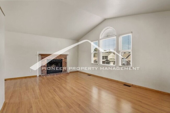 Building Photo - 6590 Montarbor Dr