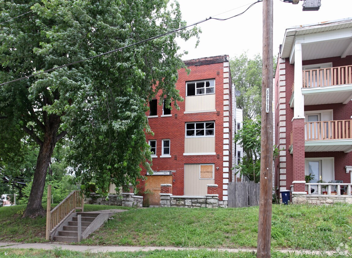 Primary Photo - 1414-1416 E 30th St