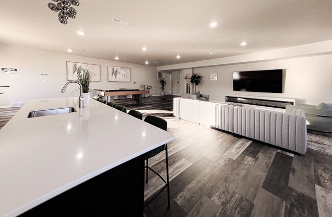 Building Photo - Duck Creek Landing Apartments