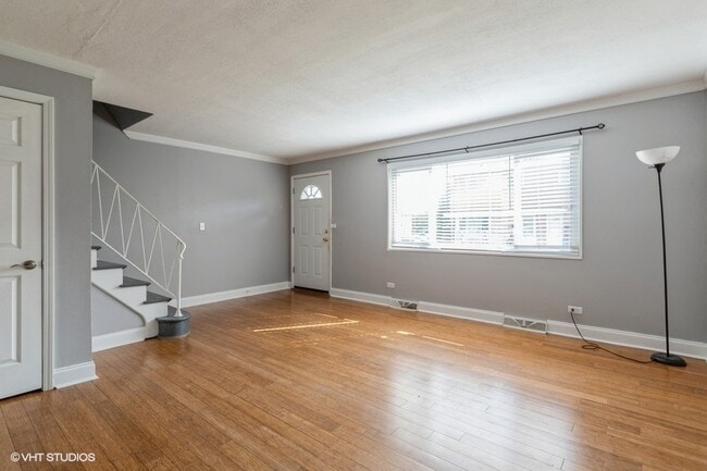 Building Photo - 3 E Judith Ann Dr