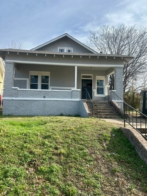 Building Photo - 1130 Azalia St