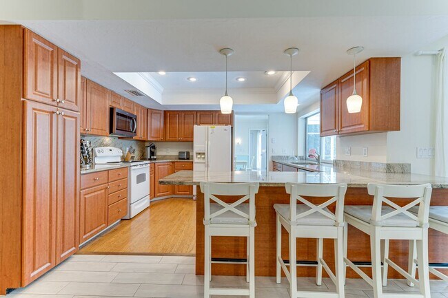 Building Photo - 1309 E Gate Dr