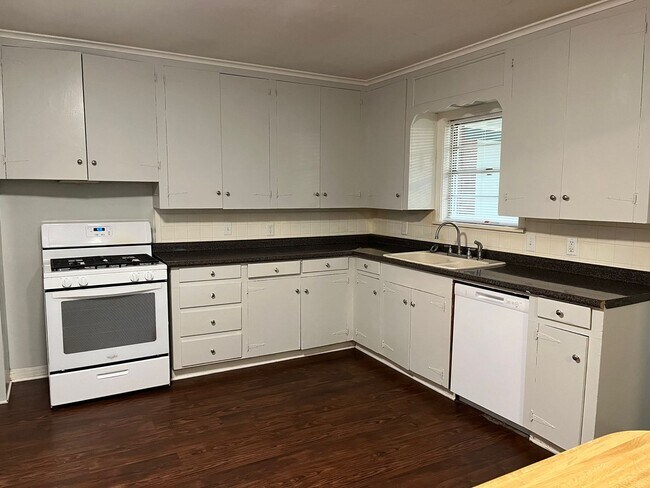 Foto del edificio - 3BR/2BA for rent in North Highlands