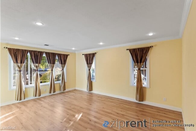 Building Photo - 6 br, 4 bath House - 40546 Caliente Way, F...