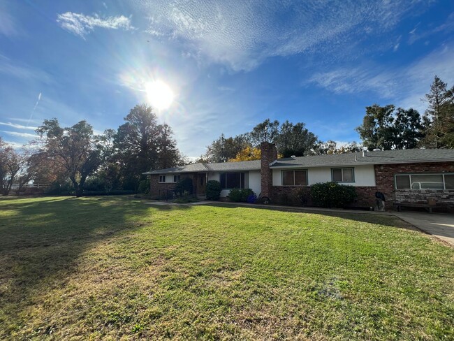 Building Photo - Wonderful Palo Cedro Neighborhood country ...