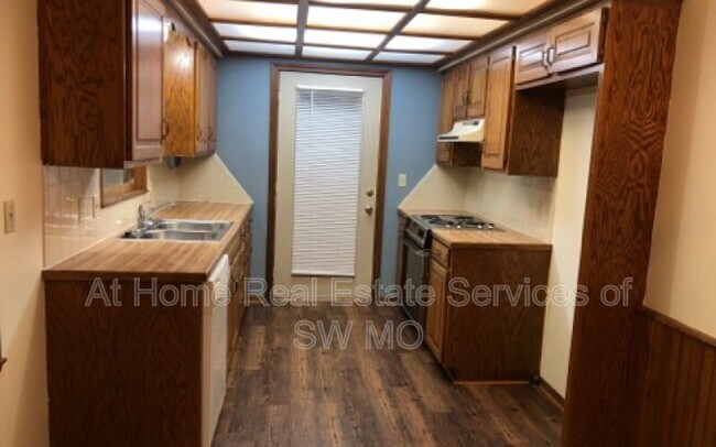 Building Photo - 3683 W Sylvania St