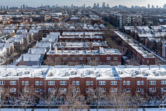 Aerial Context - 1840 W Diversey Pky