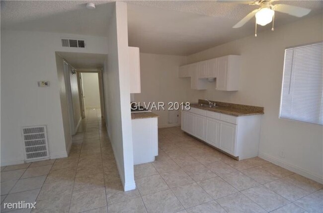 Building Photo - 4152 Silver Dollar Ave
