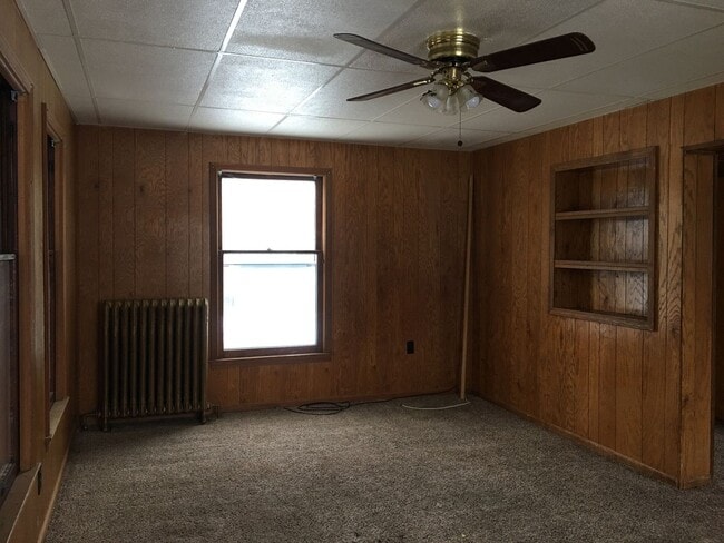 Building Photo - 611 Steward Ave