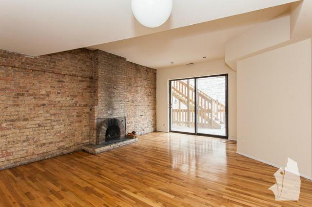 Building Photo - 1 bedroom in Chicago IL 60657
