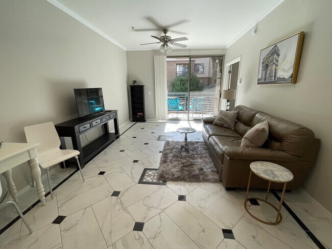 Foto del edificio - 1701 E Colter St