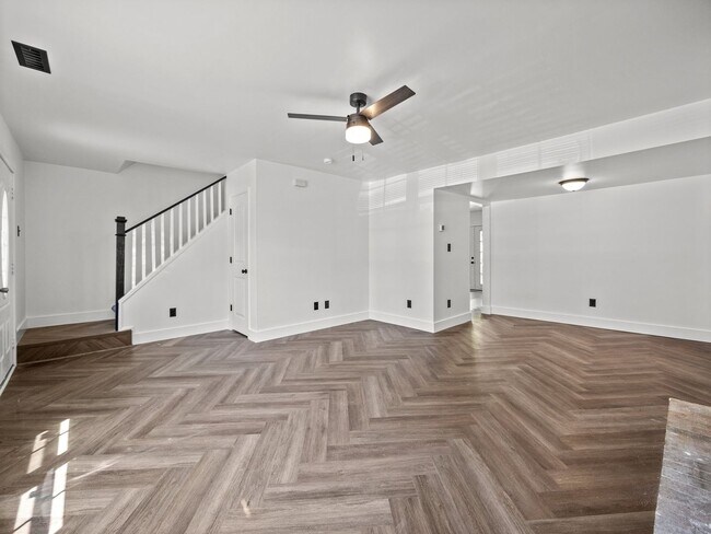 Foto del edificio - Welcome to Myrtlewood Circle!